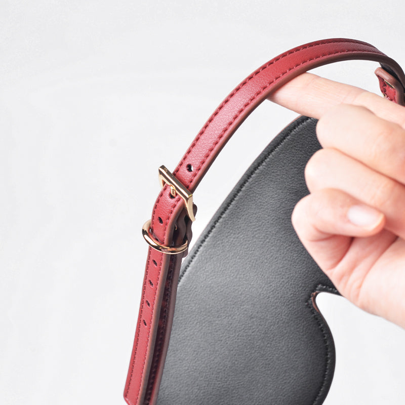SM erotic leather eye mask, blindfold shading, abstinence, couple flirting alternative toy